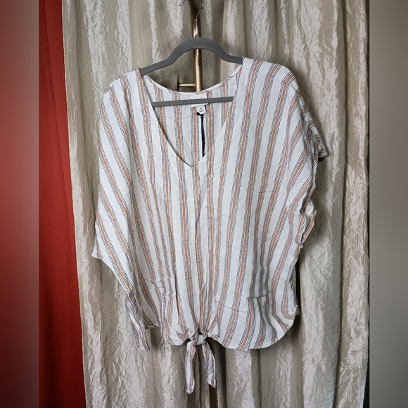 Ava & Viv Women's Striped Tie-Front Top Size 2X - Picture 2 of 8